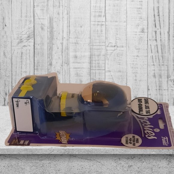 DC Comics Batman Popsies Funko Vinyl Collectible Figurine - Picture 5 of 6